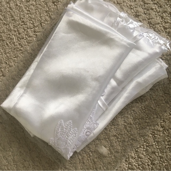 NWOT: Vintage Lace Slip - Elegant & Feminine - XL - Picture 5 of 14